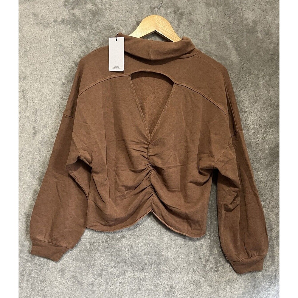 🌟Lanston Keyhole Back Long Sleeve Crop Top Small‎ Brown Raw Hem NEW